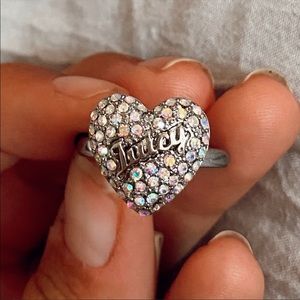Heart ring